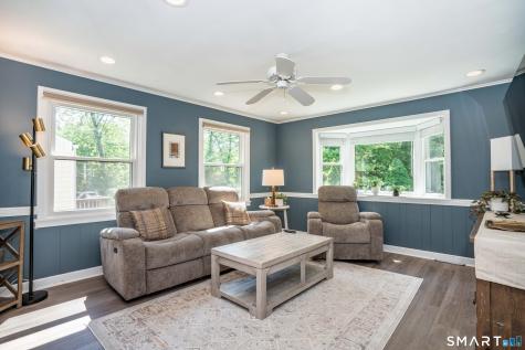 5 Linnard Road West Hartford CT 06107