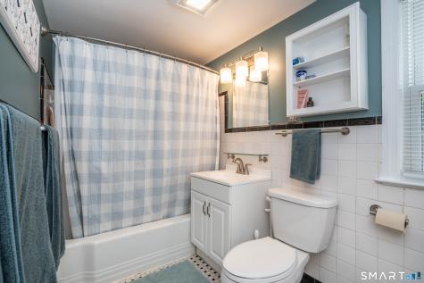 5 Linnard Road West Hartford CT 06107