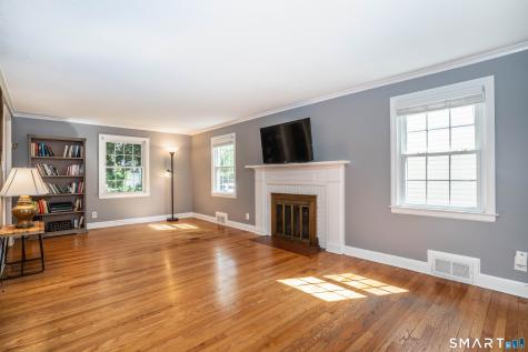 5 Linnard Road West Hartford CT 06107