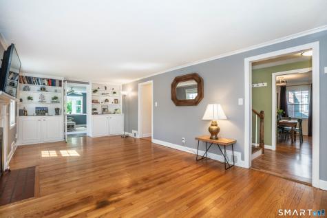 5 Linnard Road West Hartford CT 06107