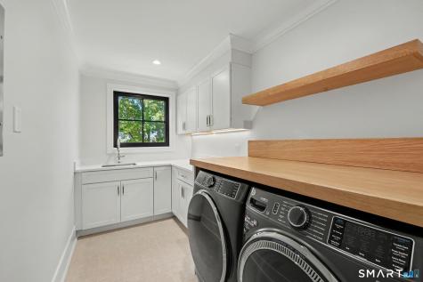 8 Somerset Lane Greenwich CT 06878
