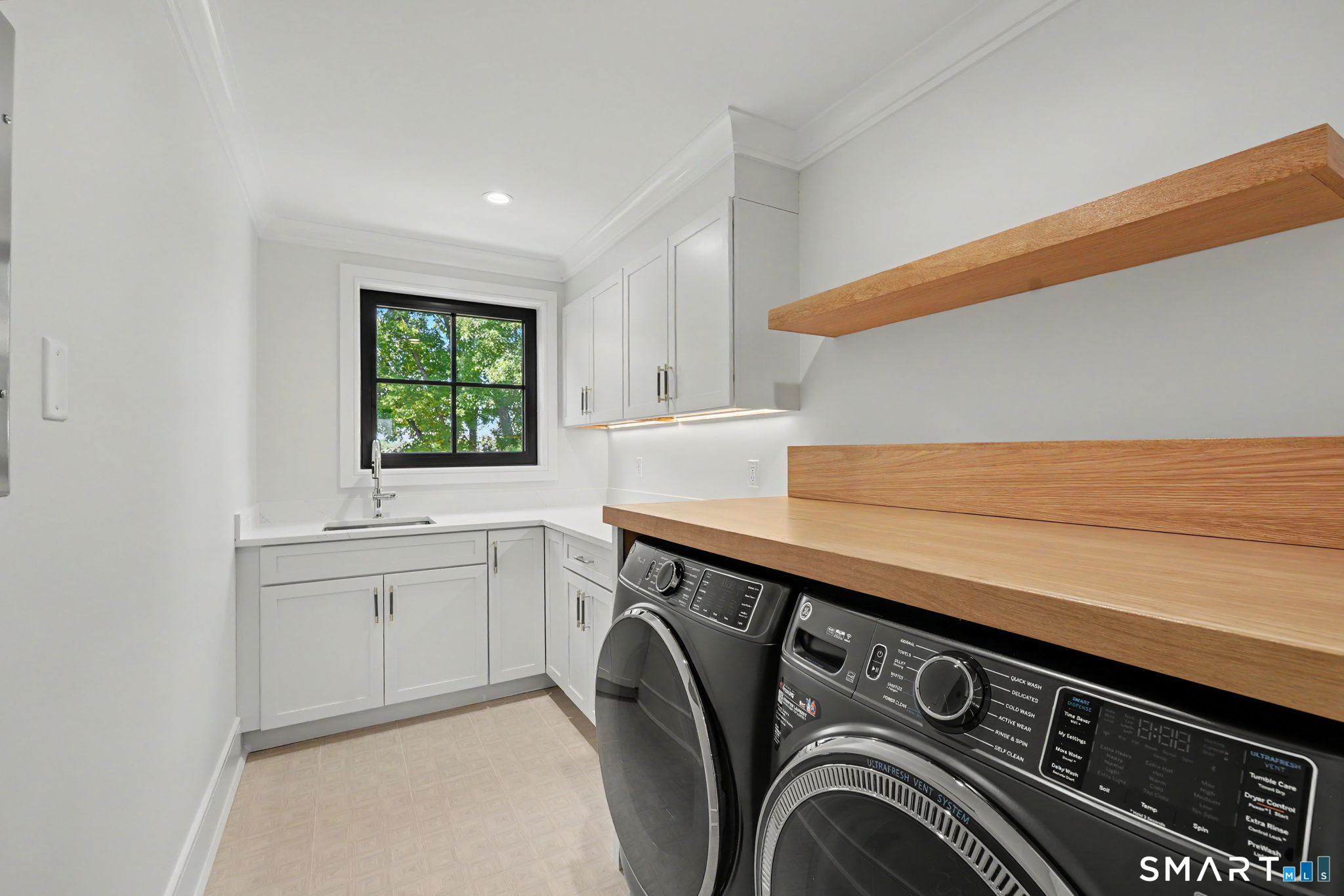 8 Somerset Lane Greenwich CT 06878
