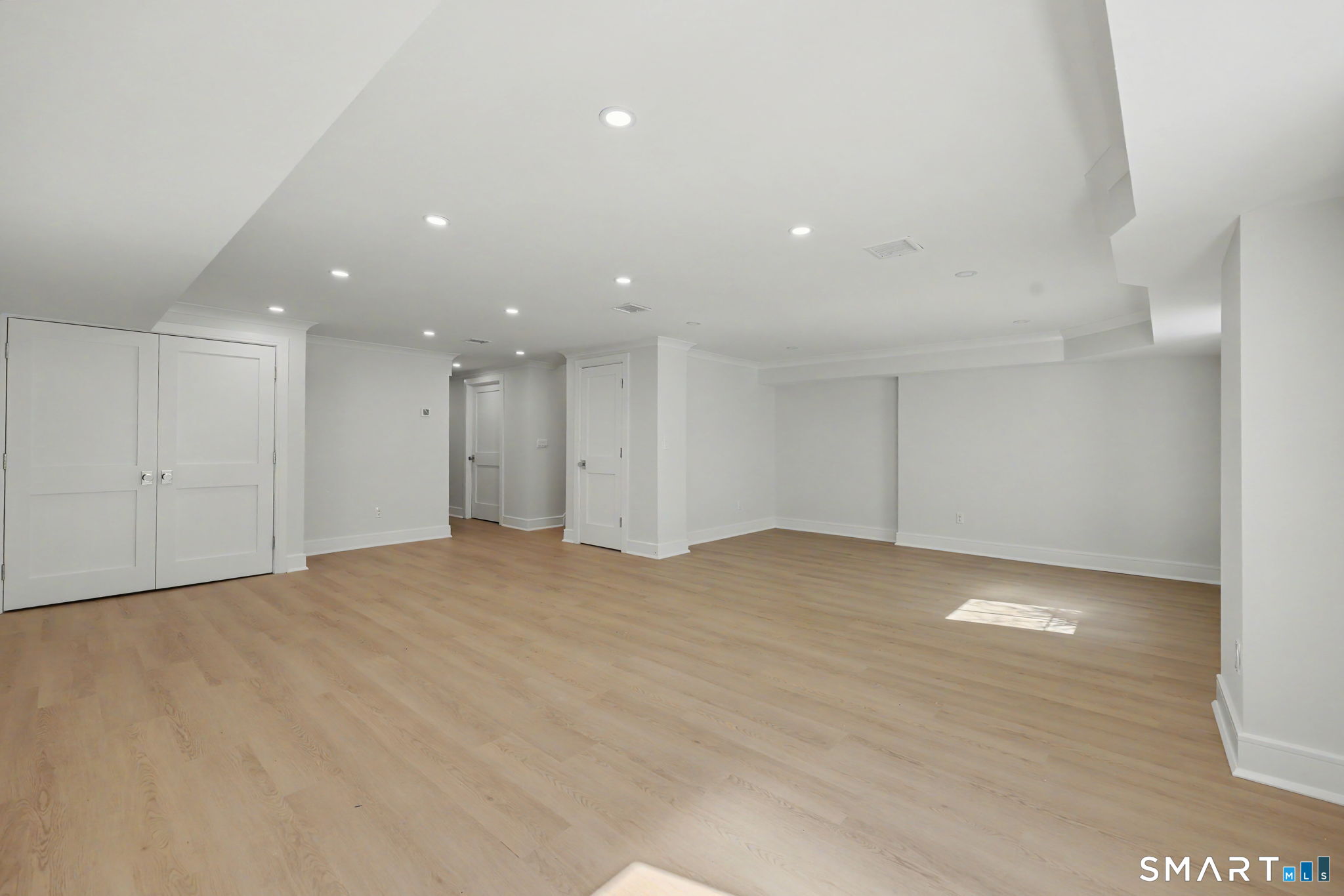 8 Somerset Lane Greenwich CT 06878
