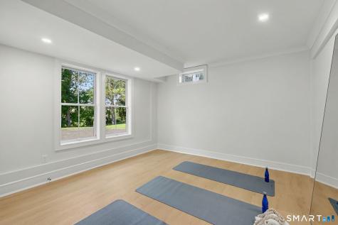 8 Somerset Lane Greenwich CT 06878