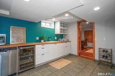 288 Westpoint Terrace West Hartford CT 06107