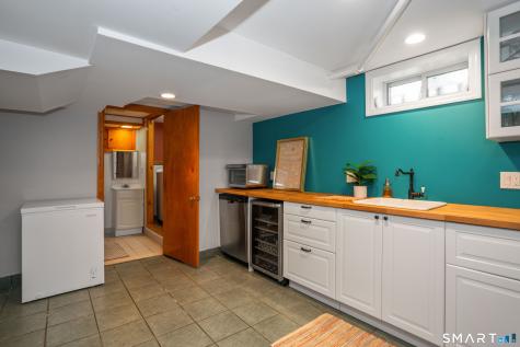 288 Westpoint Terrace West Hartford CT 06107