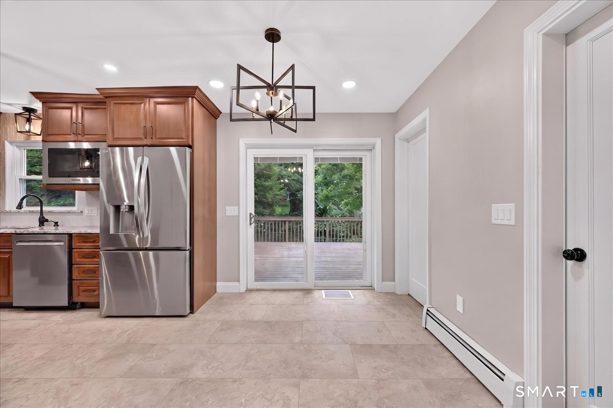 19 Topsail Lane Groton CT 06355