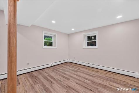 19 Topsail Lane Groton CT 06355