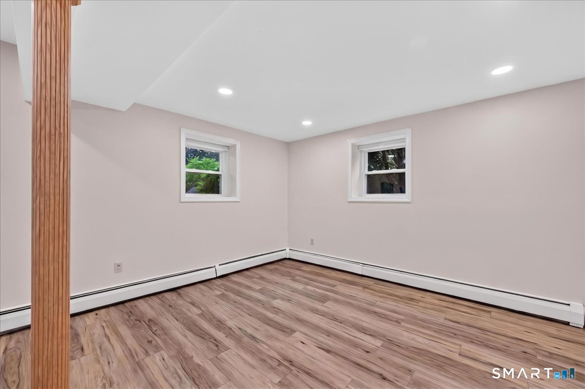 19 Topsail Lane Groton CT 06355