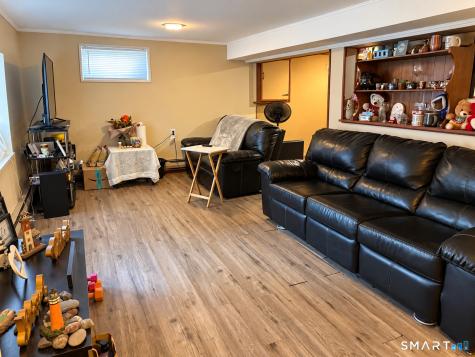 264 Pearl Lake Road Waterbury CT 06706