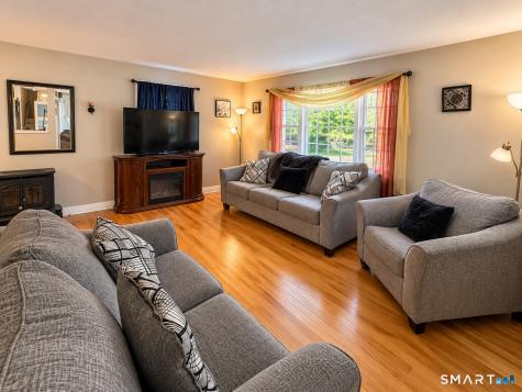 264 Pearl Lake Road Waterbury CT 06706