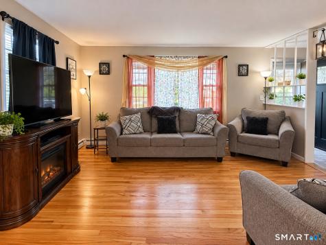 264 Pearl Lake Road Waterbury CT 06706