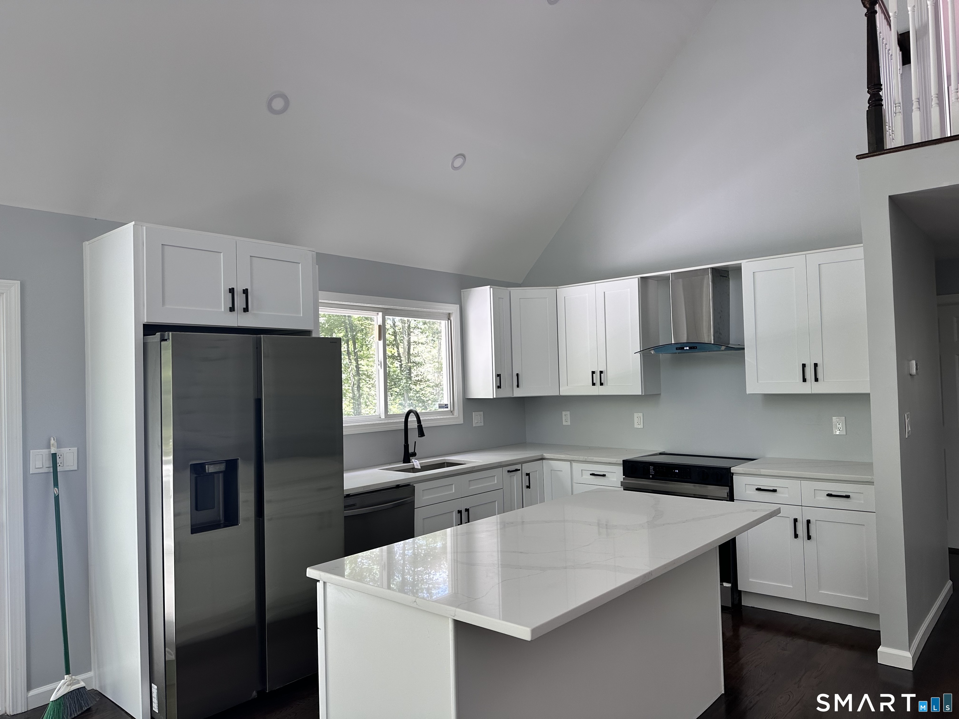 59 Hoadley Creek Circle Guilford CT 06437