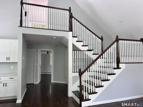 59 Hoadley Creek Circle Guilford CT 06437