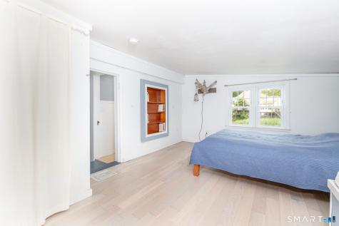 5 Seneca Trail East Haven CT 06512