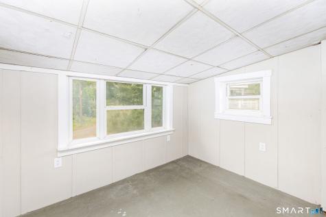 5 Seneca Trail East Haven CT 06512