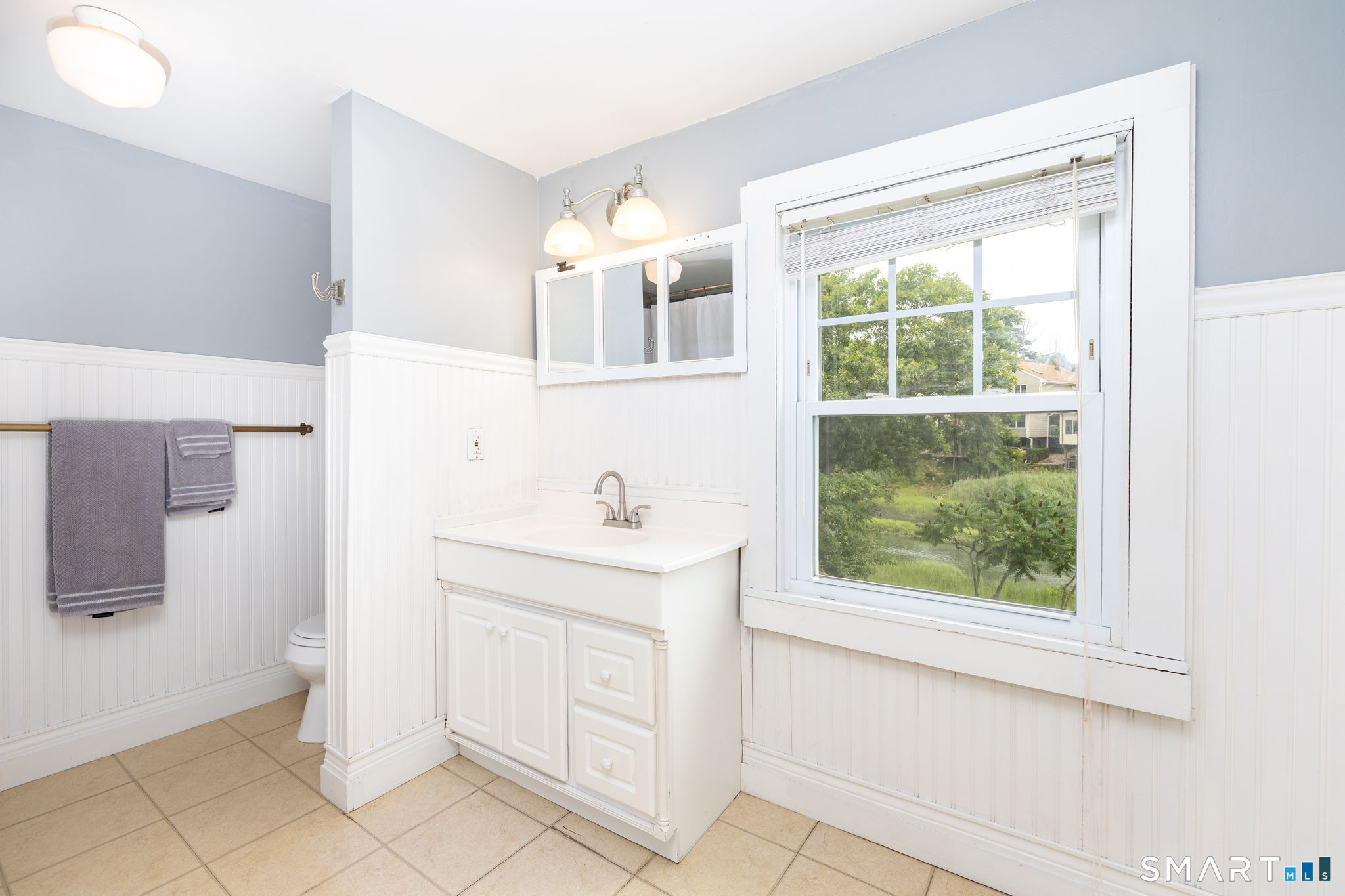 5 Seneca Trail East Haven CT 06512