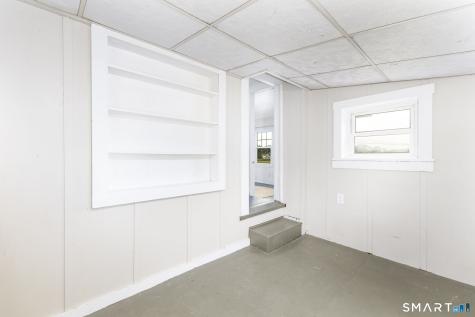 5 Seneca Trail East Haven CT 06512