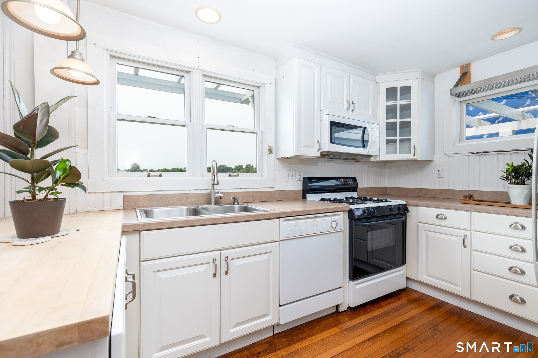 5 Seneca Trail East Haven CT 06512