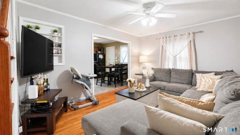 86 Crestwood Avenue Waterbury CT 06704