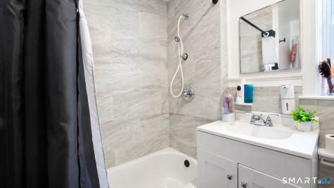 86 Crestwood Avenue Waterbury CT 06704
