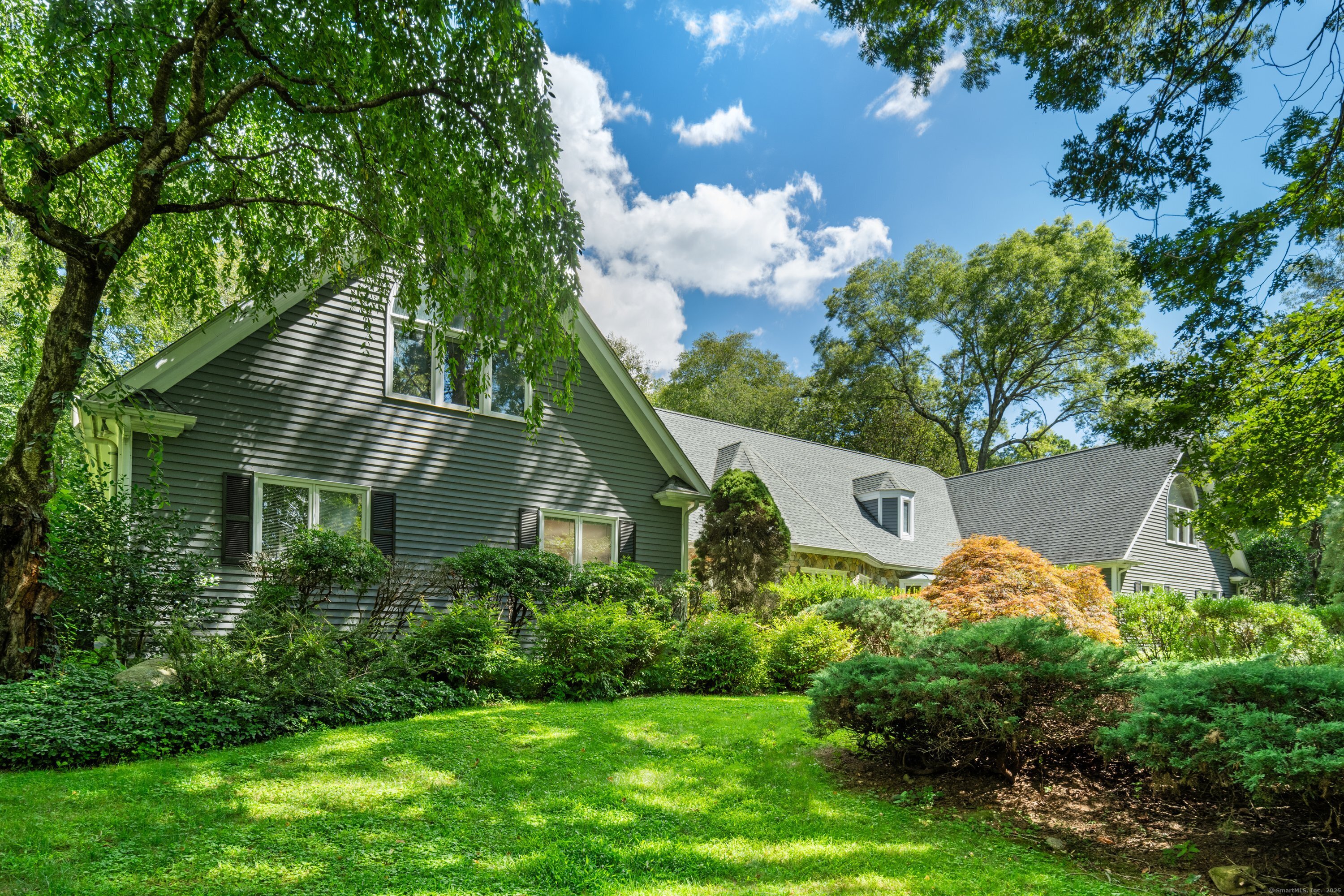 212 Fence Row Drive Fairfield CT 06824