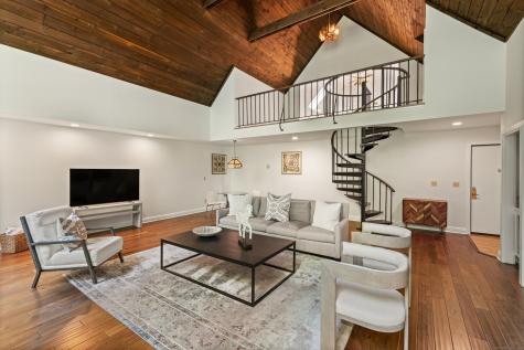 212 Fence Row Drive Fairfield CT 06824