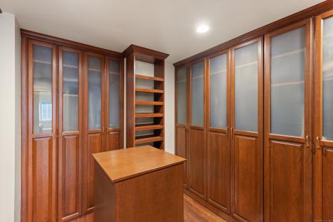 212 Fence Row Drive Fairfield CT 06824