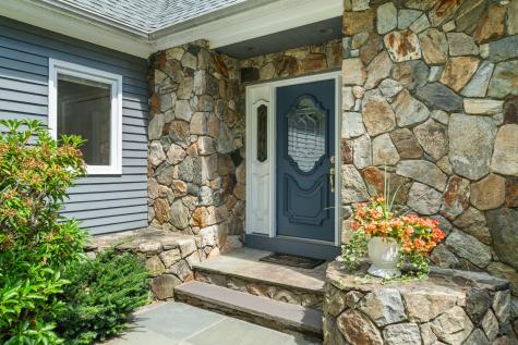 212 Fence Row Drive Fairfield CT 06824