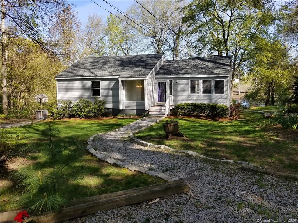 37 Woodland Road Madison CT 06443