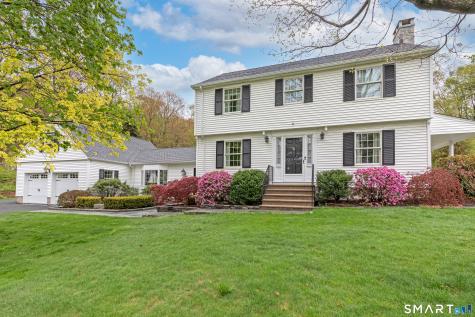 15 Central Road Middlebury CT 06762