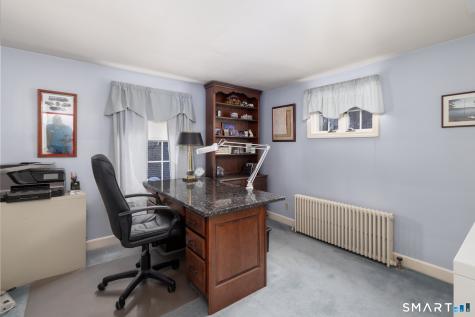 15 Central Road Middlebury CT 06762