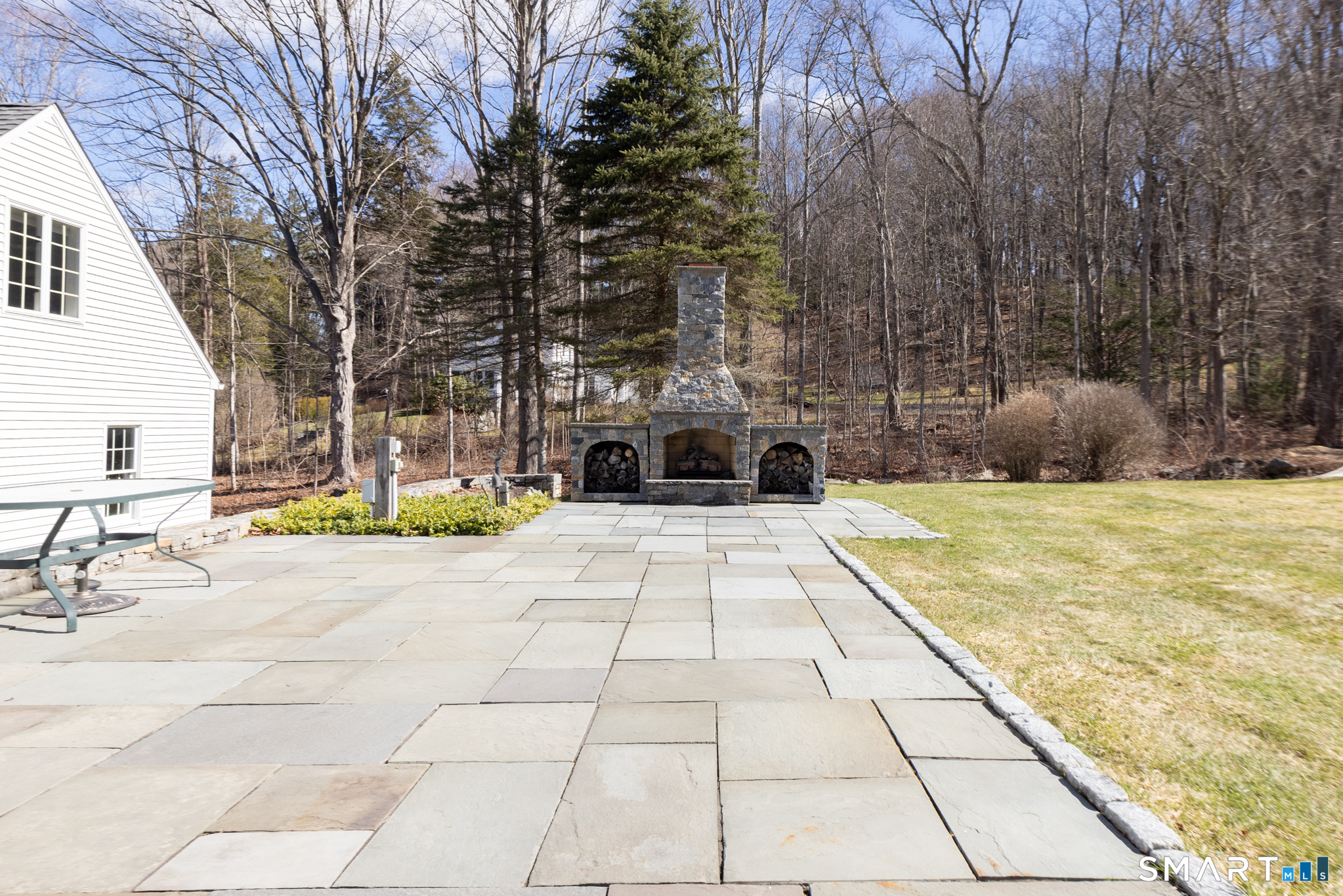 15 Central Road Middlebury CT 06762
