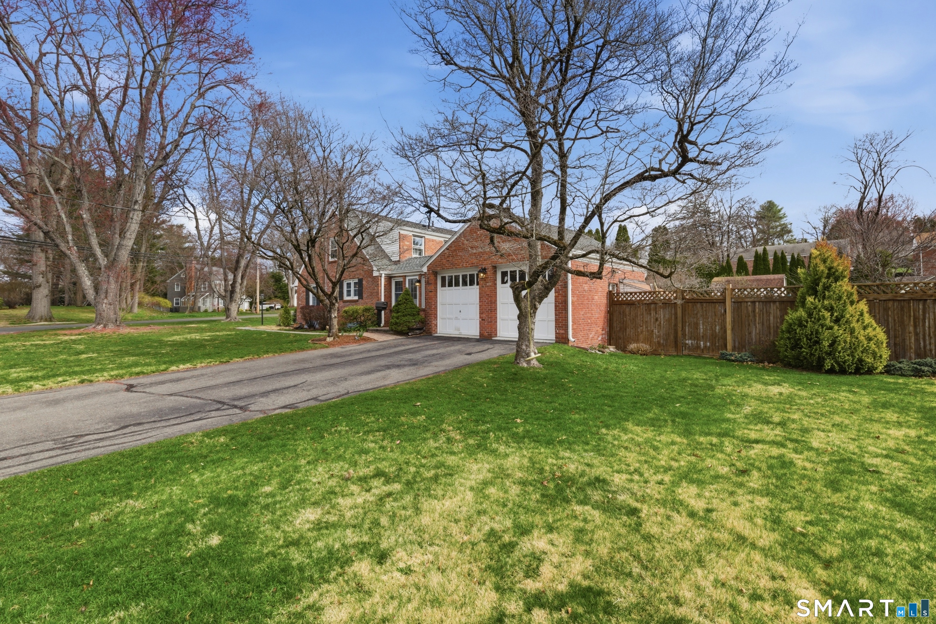 121 Tunxis Road West Hartford CT 06107