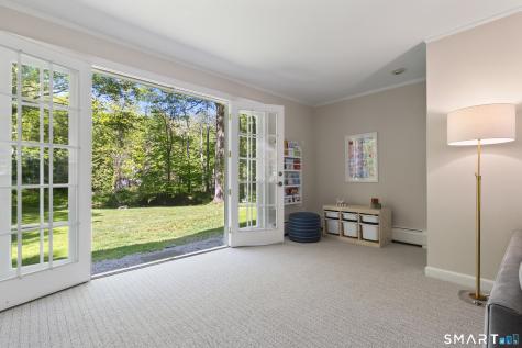 493 Valley Road New Canaan CT 06840