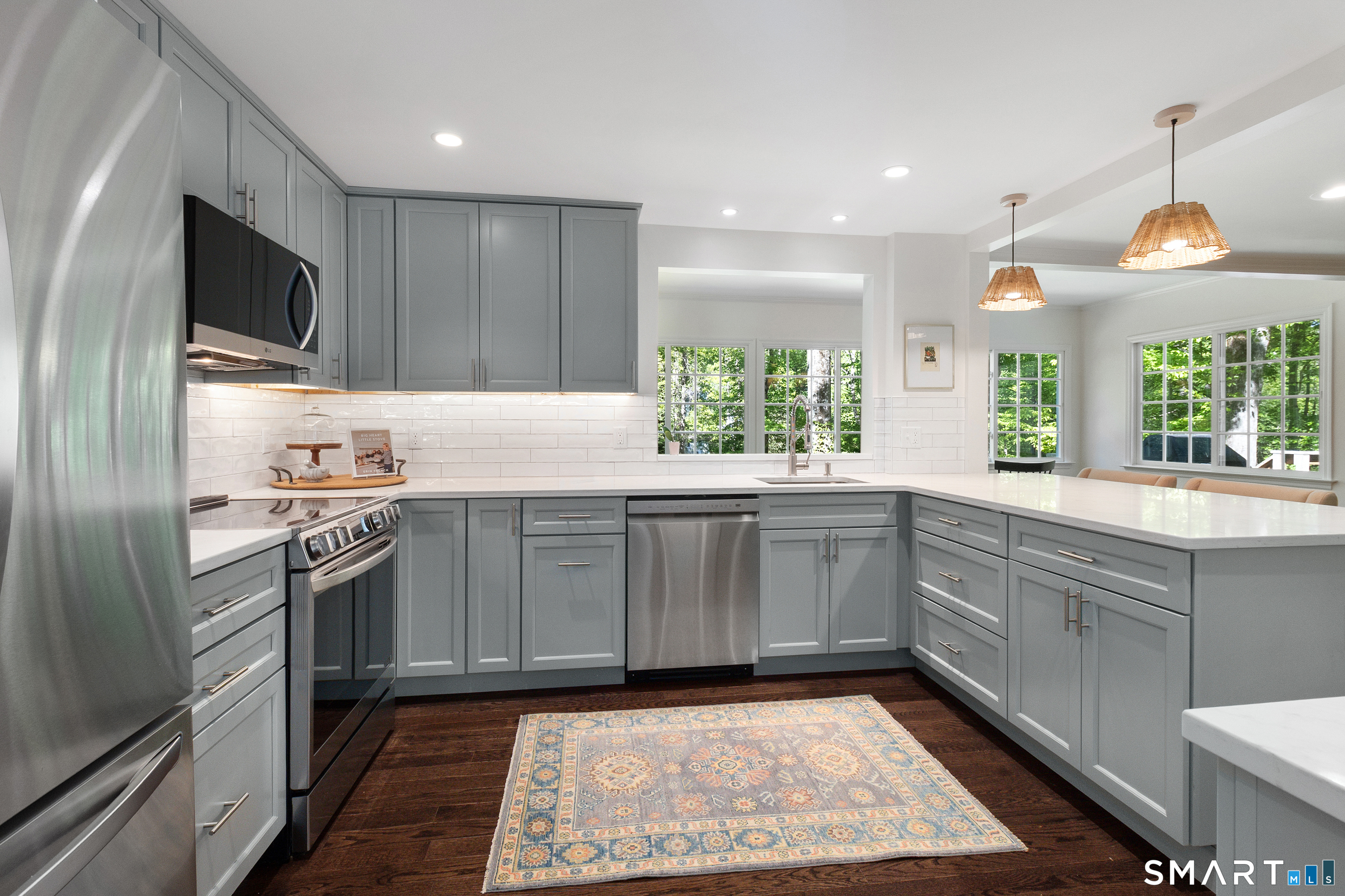 493 Valley Road New Canaan CT 06840