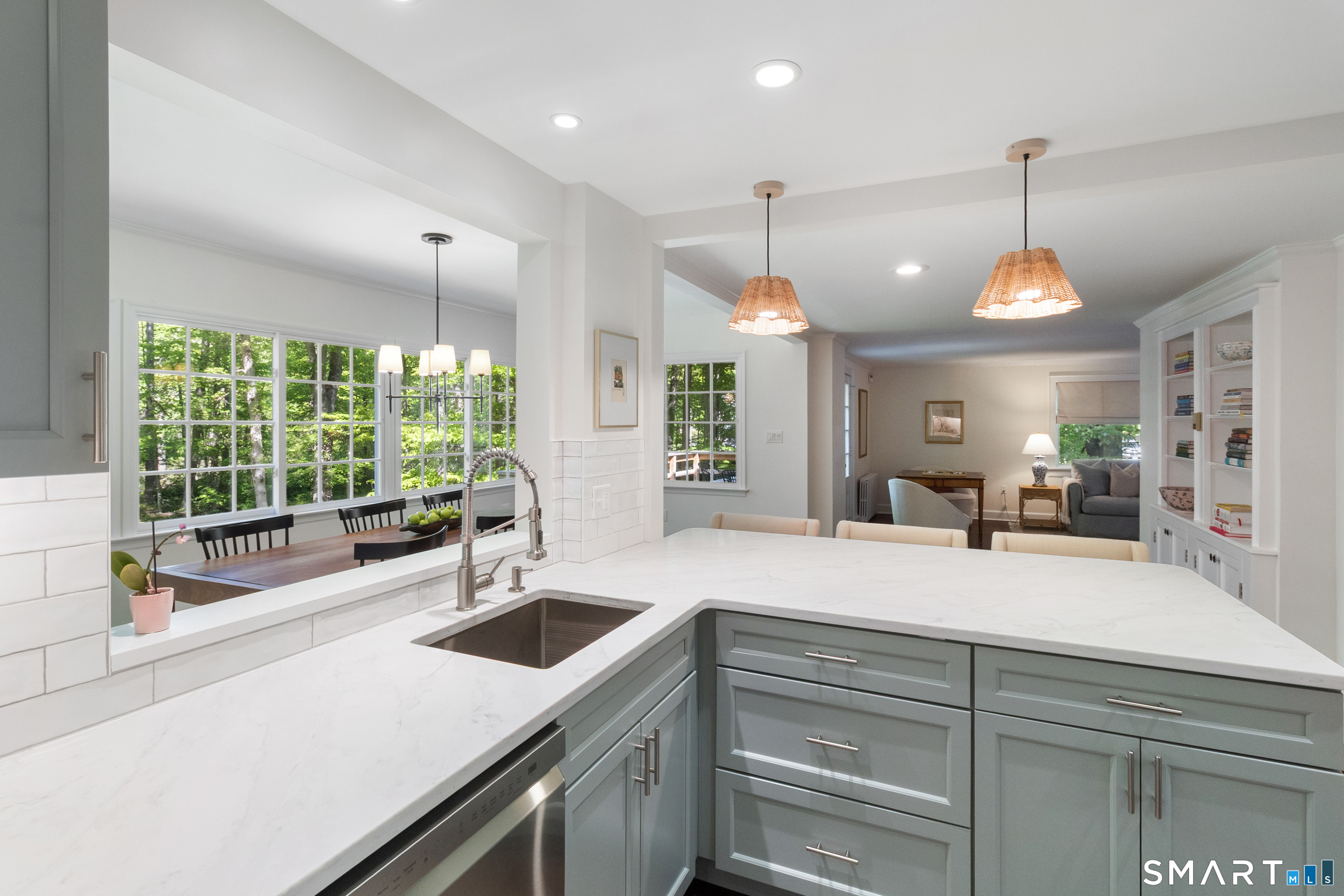 493 Valley Road New Canaan CT 06840