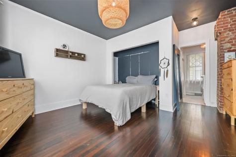 604 Wood Avenue Bridgeport CT 06604