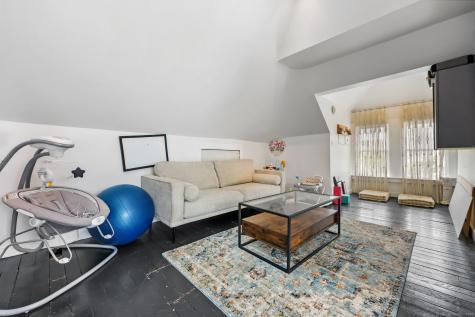 604 Wood Avenue Bridgeport CT 06604