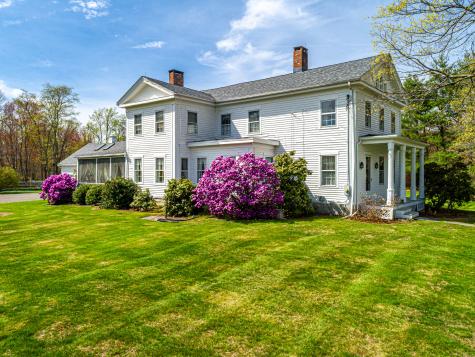 1115 Monroe Turnpike Monroe CT 06468