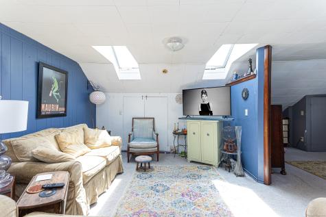 1115 Monroe Turnpike Monroe CT 06468