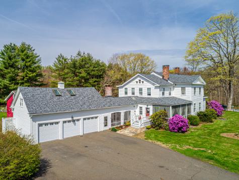 1115 Monroe Turnpike Monroe CT 06468