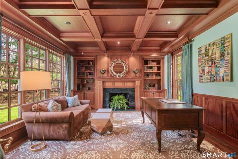 140 Stoneleigh Road New Canaan CT 06840