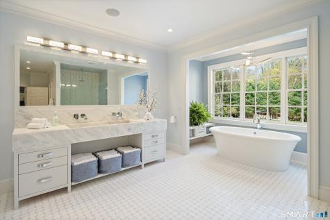 140 Stoneleigh Road New Canaan CT 06840