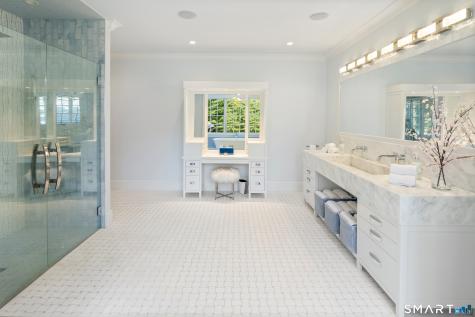 140 Stoneleigh Road New Canaan CT 06840