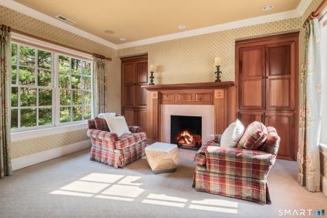 140 Stoneleigh Road New Canaan CT 06840