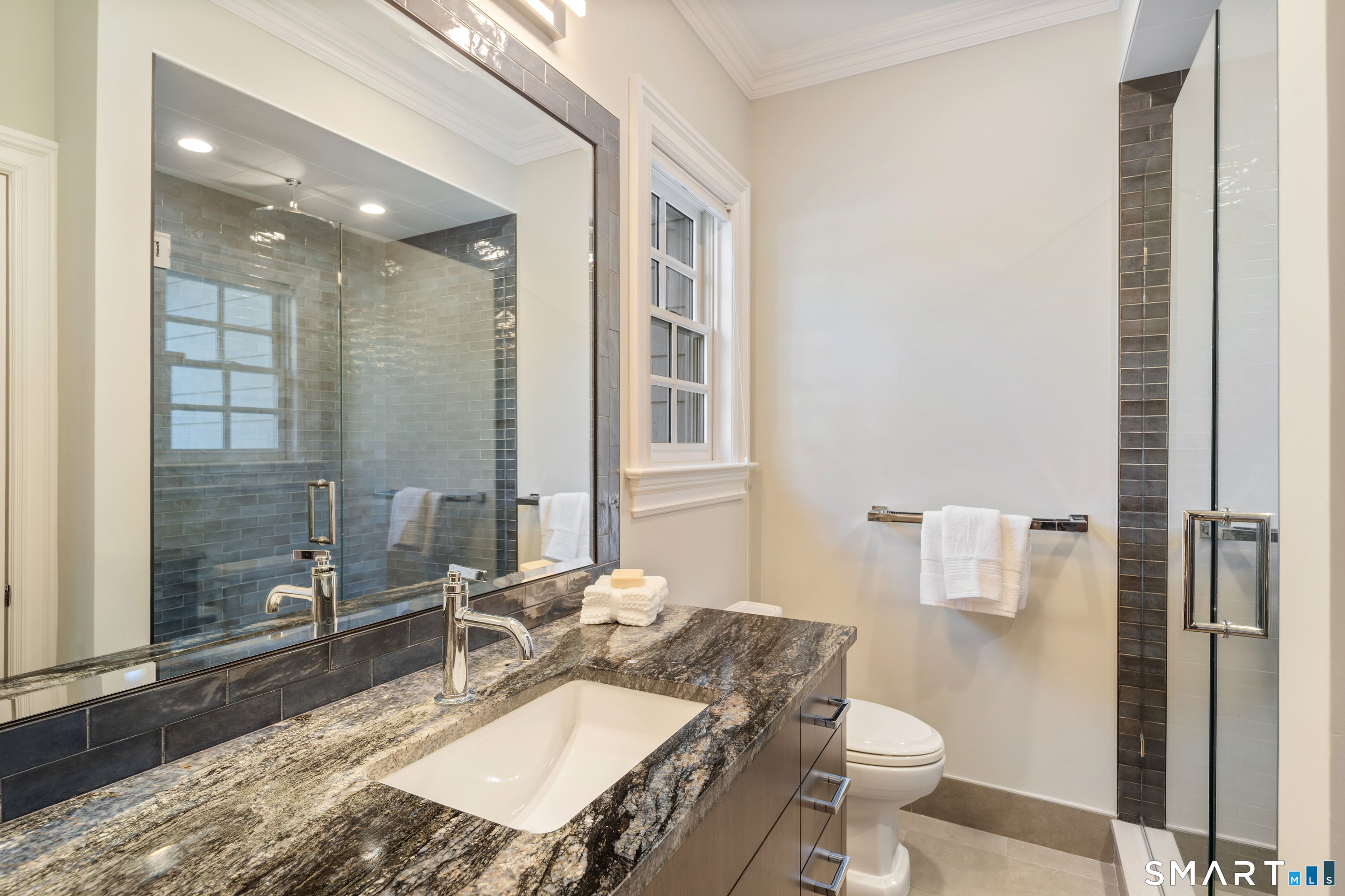 140 Stoneleigh Road New Canaan CT 06840