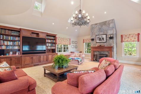 140 Stoneleigh Road New Canaan CT 06840
