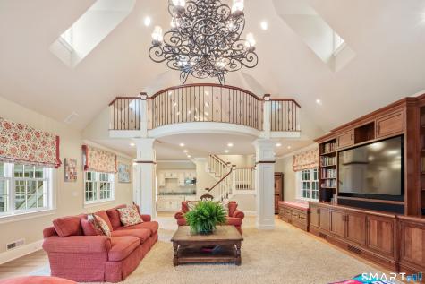 140 Stoneleigh Road New Canaan CT 06840