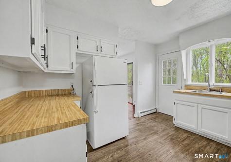 6 Jacklin Road Bethel CT 06801